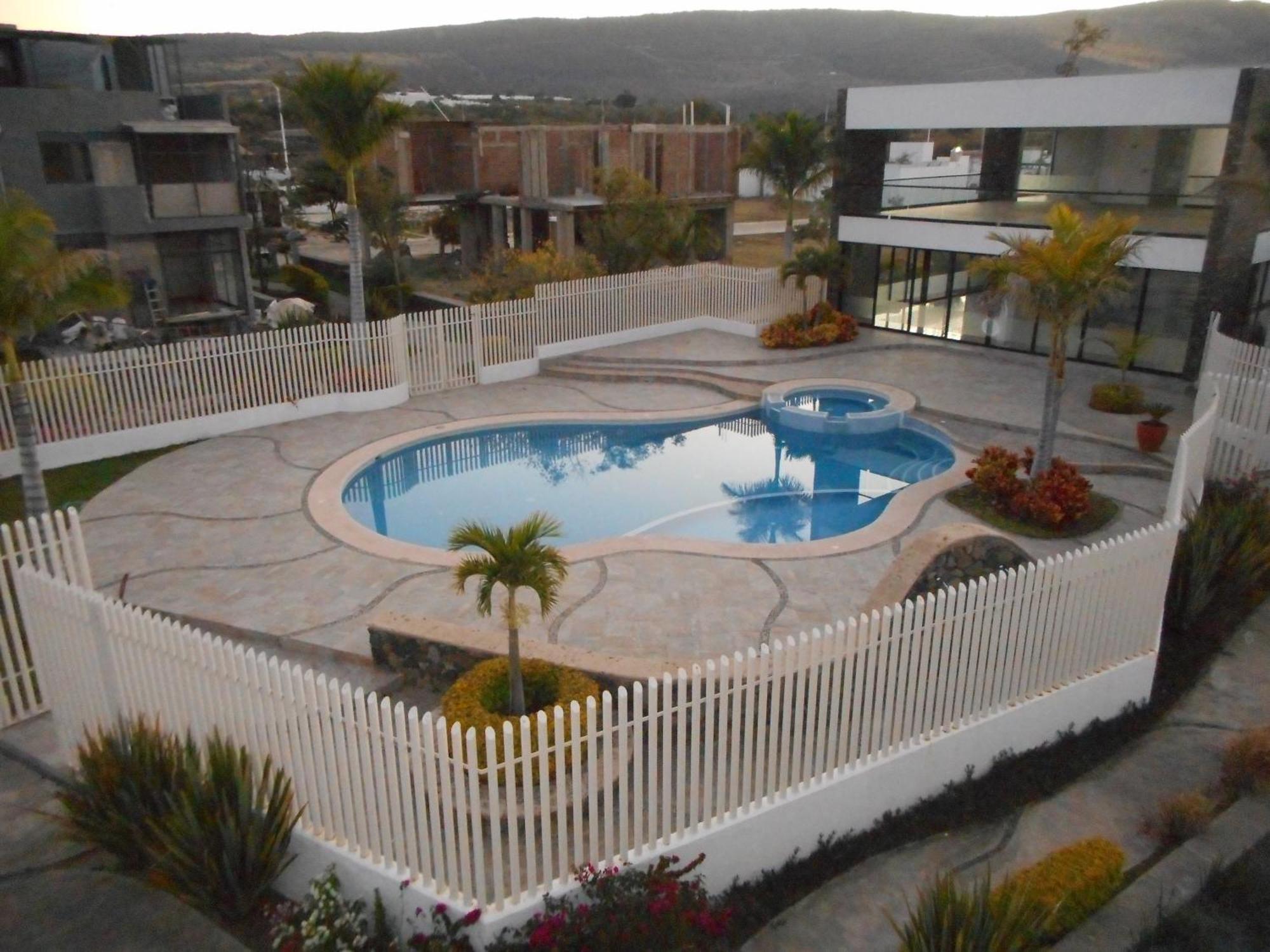 Hermosa Casa En Orilla Del Lago -Zona De Villedos- San Cristobal Zapotitlan Dış mekan fotoğraf